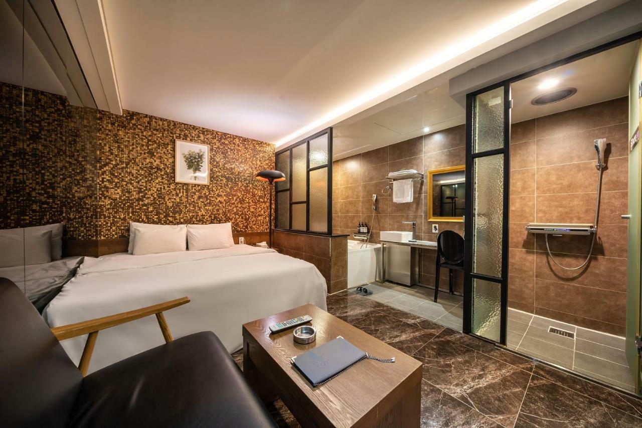 Hotel Soo Сеул Экстерьер фото