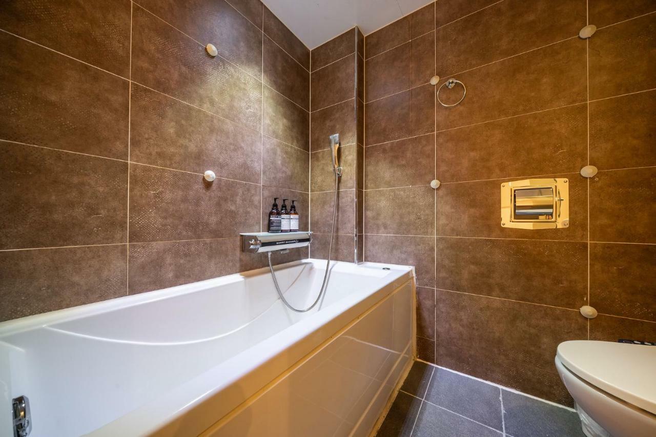 Hotel Soo Сеул Экстерьер фото